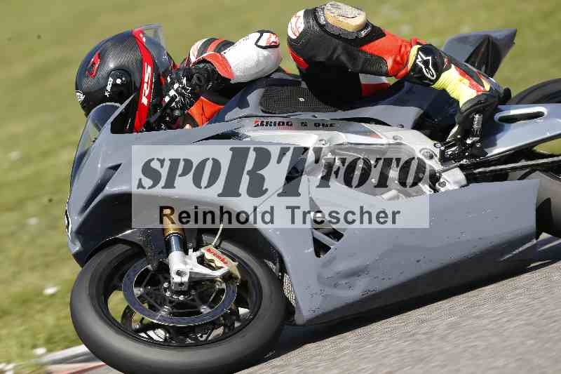 /44 09.08.2025 Plüss Moto Sport ADR/Freies Fahren/3